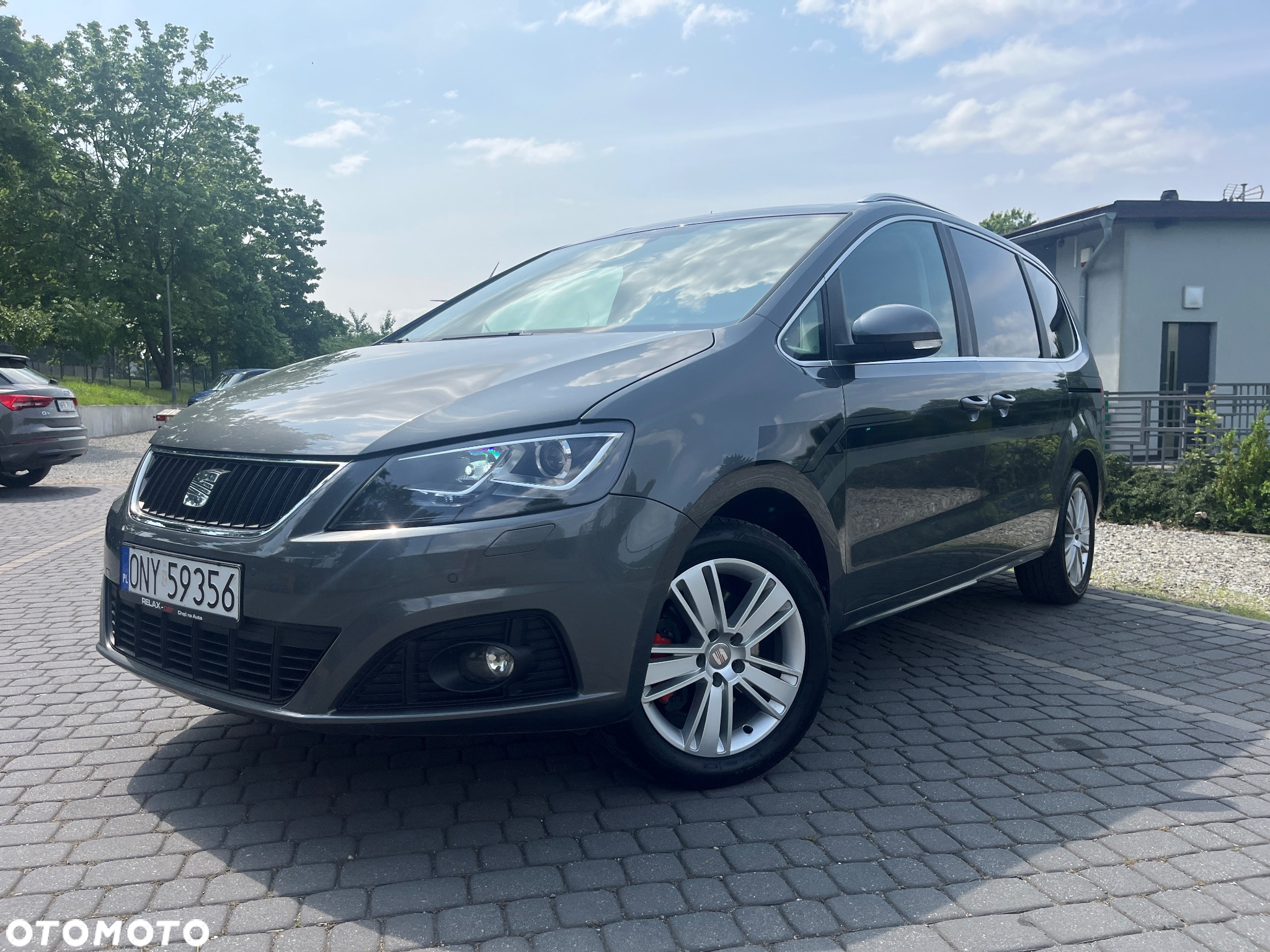 Seat Alhambra 2.0 TDI Xcellence DSG - 2