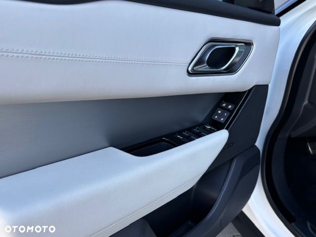 Land Rover Range Rover Velar 2.0 P250 R-Dynamic SE - 12