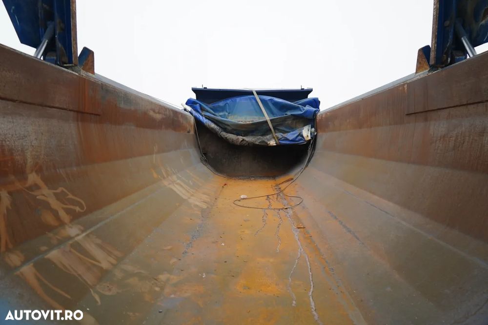 MAN G 490 / 8x4 / BASCULATOR SPATE / CLAPETĂ HIDRAULICĂ / CORTINĂ AUTOMATĂ / MANUALĂ / EURO 6 - 7