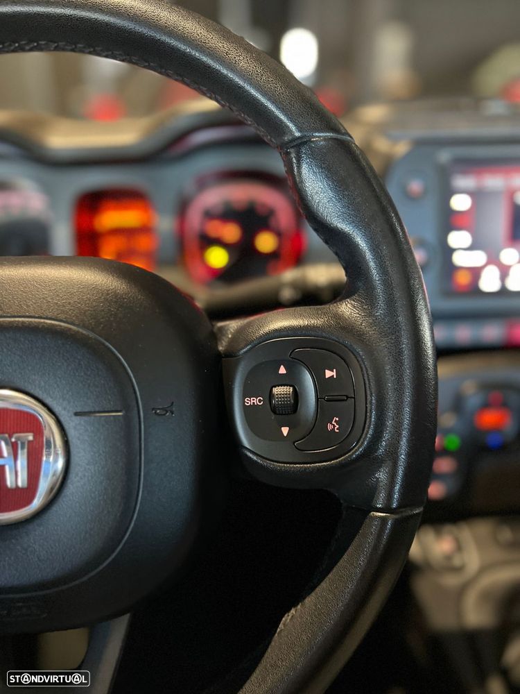 Fiat Panda 1.0 Hybrid Cross - 16