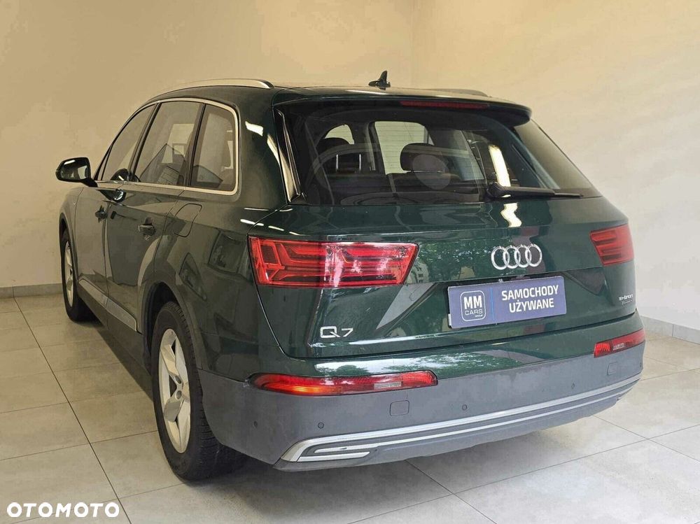 Audi Q7 - 4