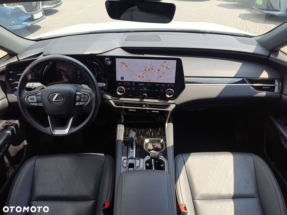 Lexus RX - 9