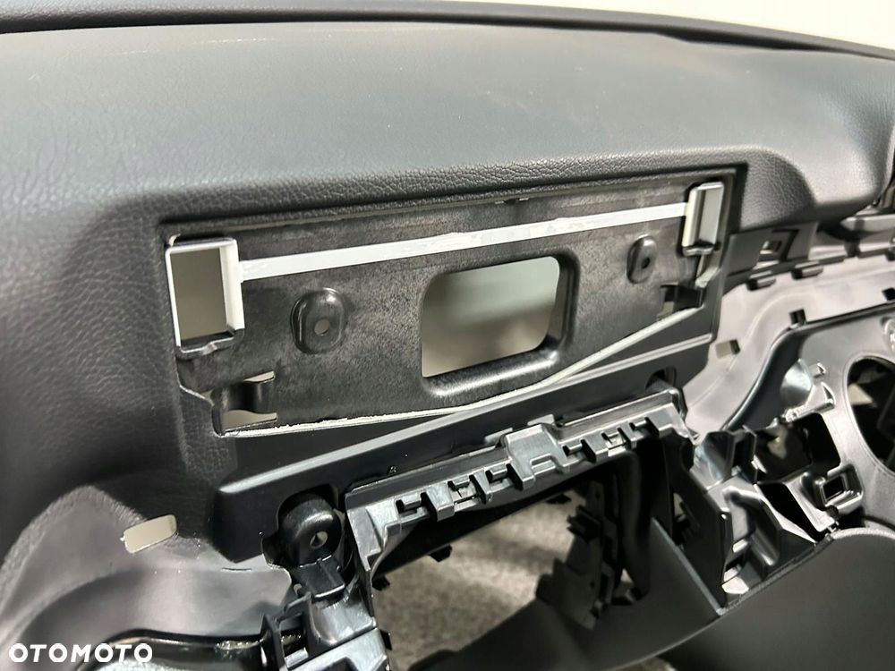 MERCEDES C KLASA W206 206 DESKA KONSOLA AIRBAG KOKPIT ORYGINALNA - 4
