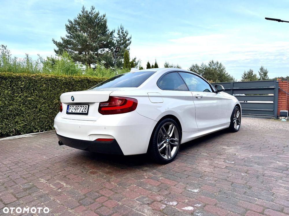BMW Seria 2 220i M Sport - 5