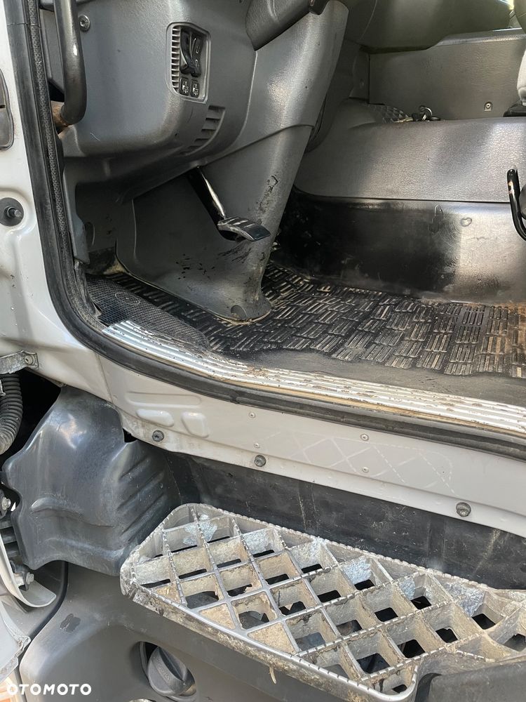 Scania 124L 470 - 11