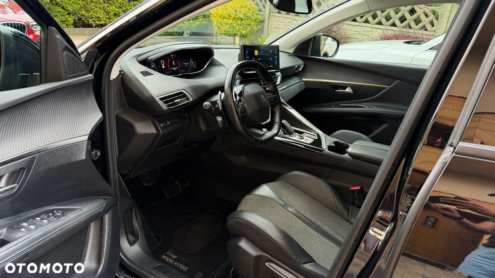 Peugeot 3008 BlueHDi 130 Stop & Start EAT8 Allure - 21