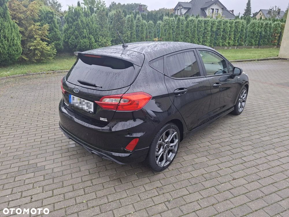 Ford Fiesta - 2