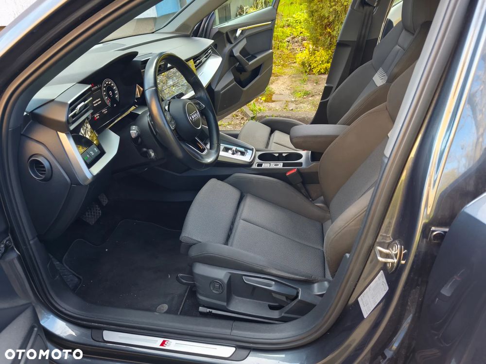 Audi A3 Sportback 35 TFSI mHEV S Line S tronic - 12