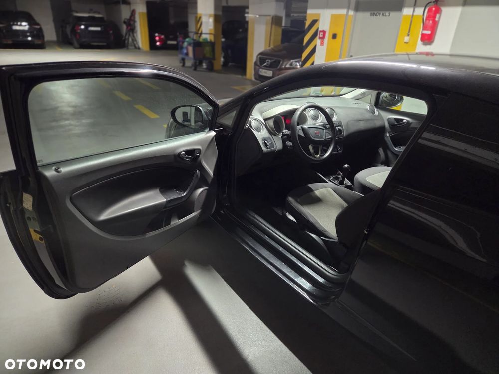 Seat Ibiza SC 1.4 16V Style - 6