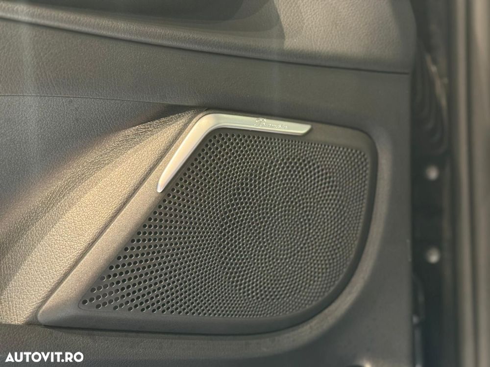 Mercedes-Benz V - 16