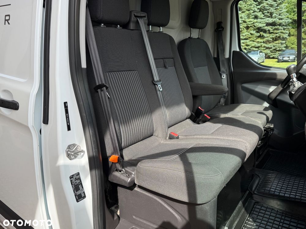 Ford TRANSIT CUSTOM*2.2 TDCI*KLIMATYZACJA*TEMPOMAT*PARKTRONIK*HAK - 21