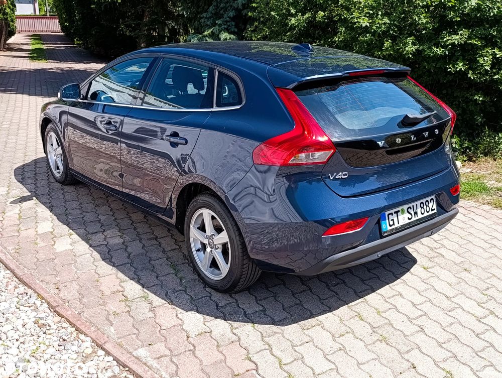 Volvo V40 D2 Kinetic - 4