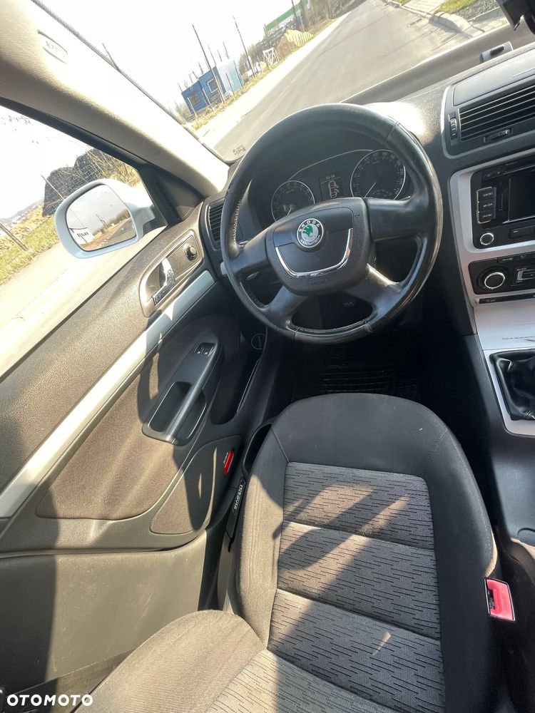 Skoda Octavia 1.6 TDI Ambiente - 11