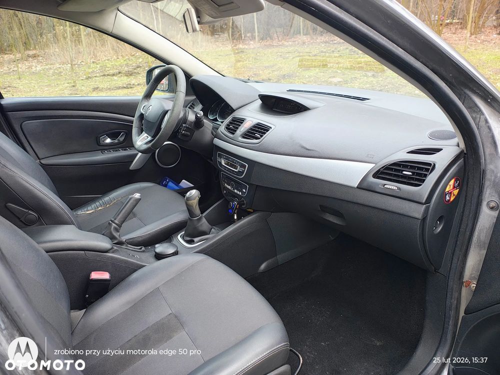 Renault Fluence 1.6 16V 110 Dynamique - 6