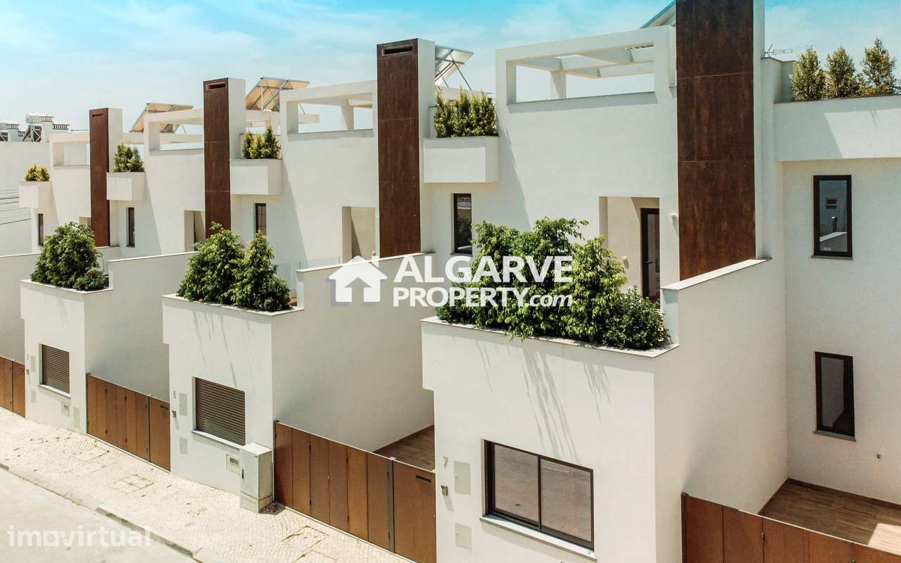 Moradias com 3 quartos nova à venda na Fuseta, Algarve. - Grande imagem: 4/24