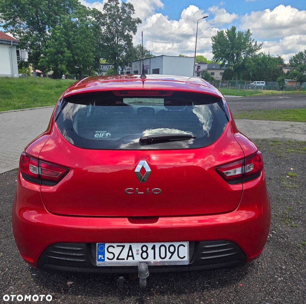 Renault Clio 1.2 16V Limited Plus - 9