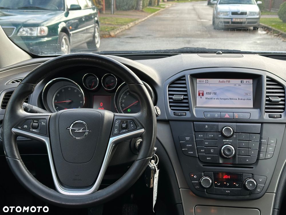 Opel Insignia 1.8 Sports Tourer - 22