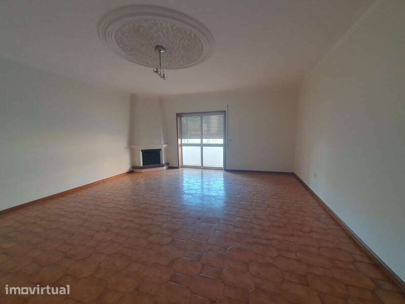 Apartamento T3 em Ermesinde, Valongo - Oportunidade Única! - Grande imagem: 3/16