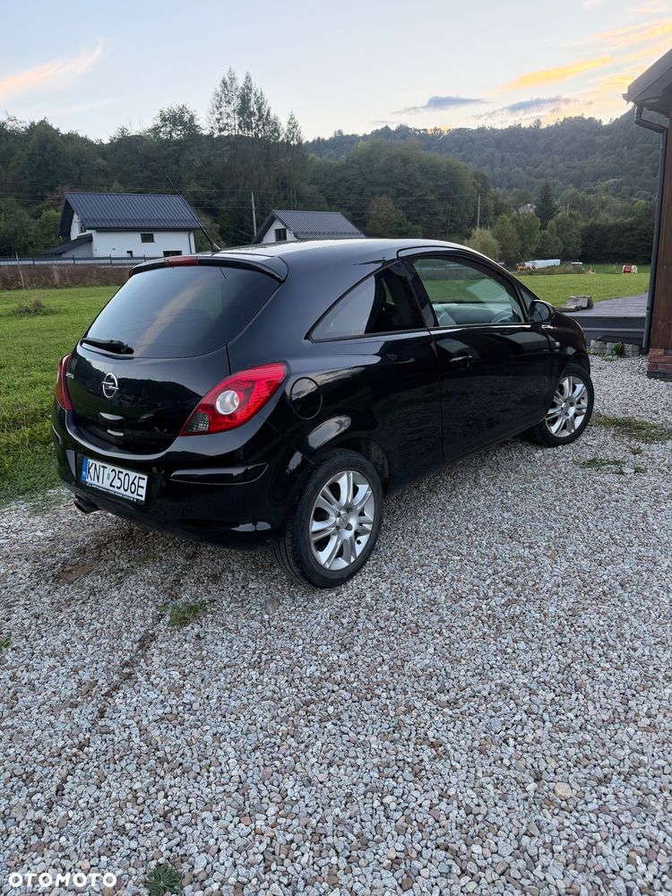 Opel Corsa - 9