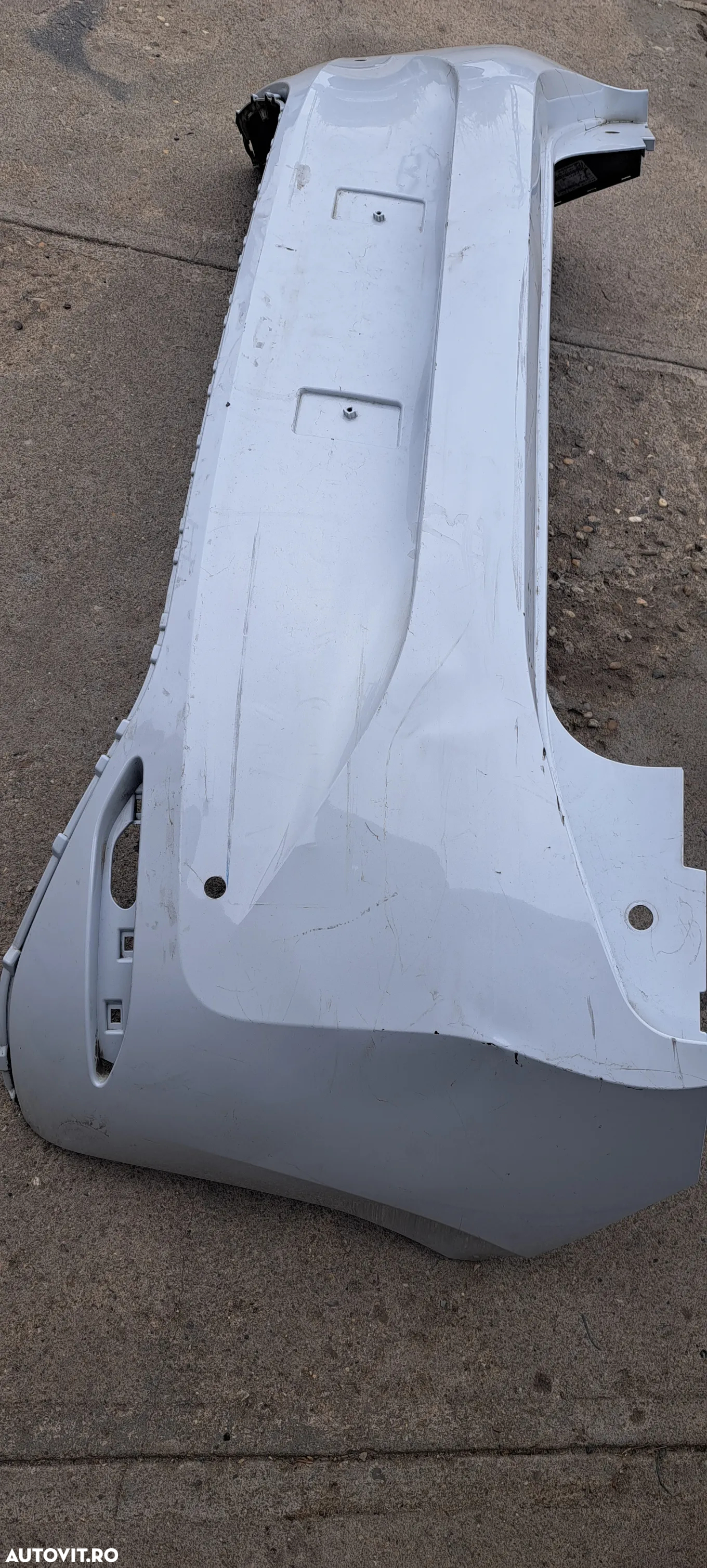 Bara spate Volkswagen ID 3 - 2