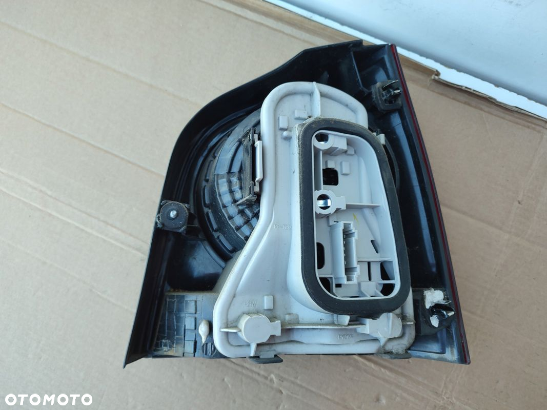 Lampa lewy tył VW POLO IV 9N LIFT EUROPA - 3
