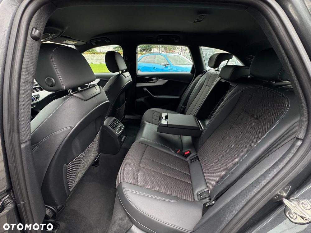 Audi A4 Avant 35 TDI S tronic S line - 26