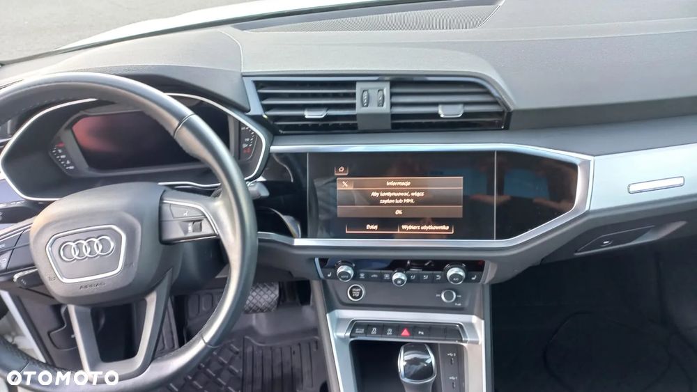 Audi Q3 35 TFSI S tronic - 14