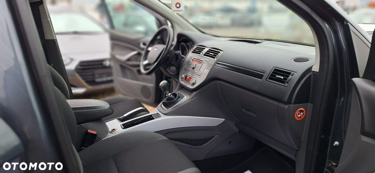 Ford Kuga - 11