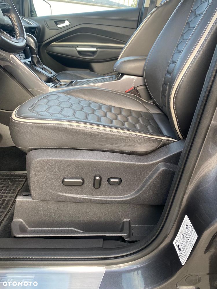 Ford Kuga - 18