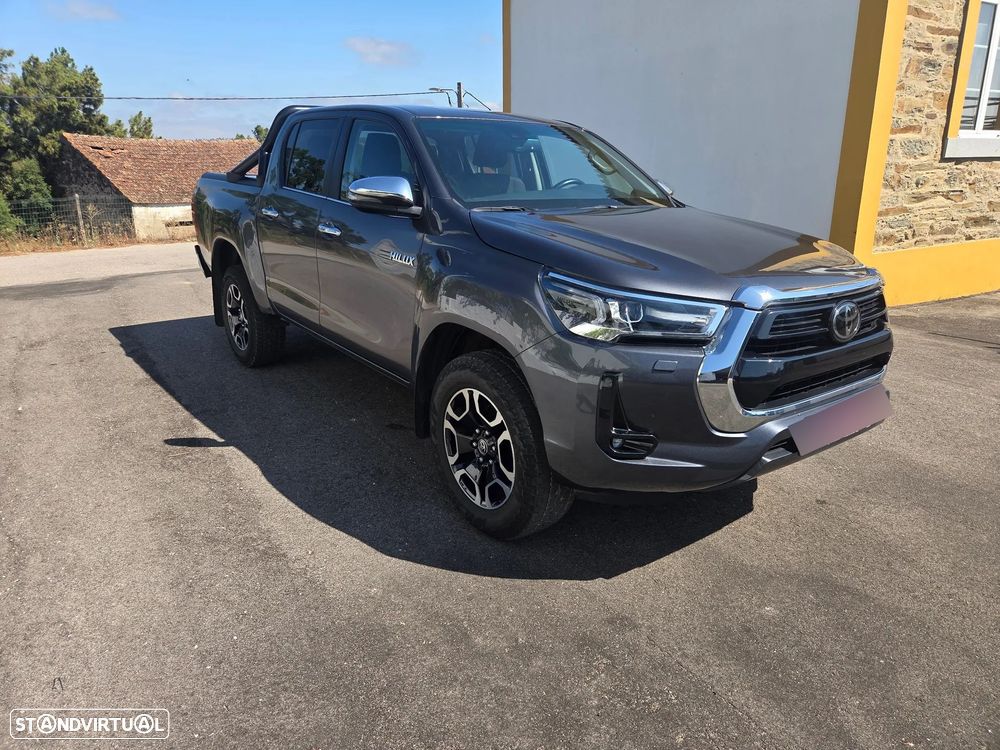 Toyota Hilux 2.4 D-4D 4WD CD CM - 3