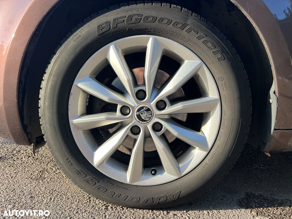 SKODA Octavia 2015 — imagine 8