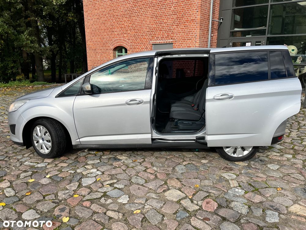 Ford Grand C-MAX - 7
