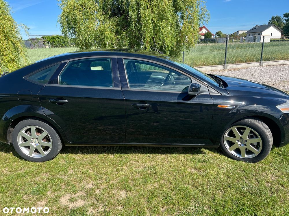 Ford Mondeo 1.8 TDCi Ambiente - 4