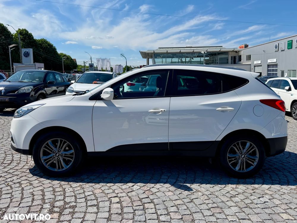 Hyundai ix35 2.0 CRDI High 4WD GLS Premium - 23