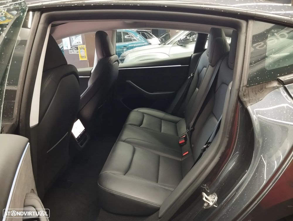 Tesla Model 3 Long Range Tração Integral - 16