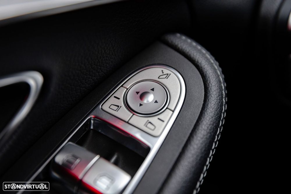 Mercedes-Benz C 220 d AMG Line - 36