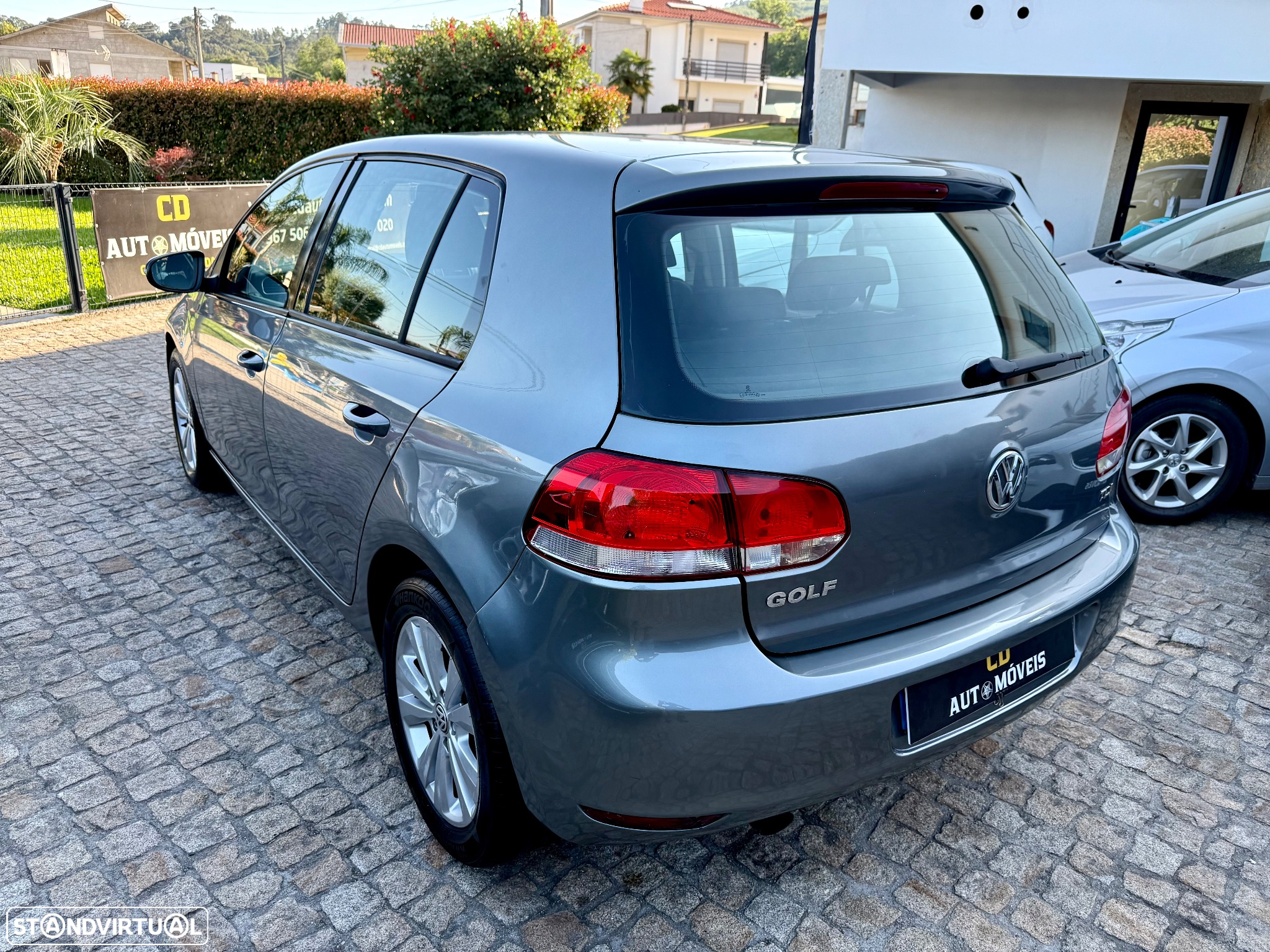 VW Golf 1.6 TDi Style - 19