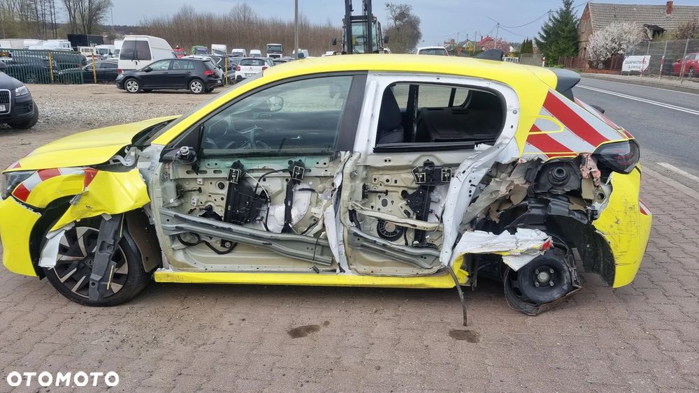 Peugeot 208 1.2 PureTech Business S&S - 3