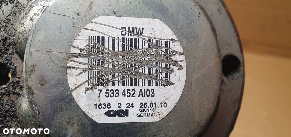 Półoś prawy tył tylna prawy BMW 3 E90 E91 3.0D 7533452 - 7