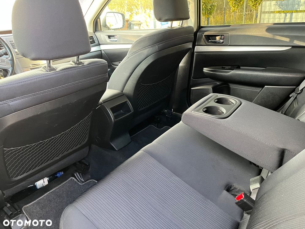 Subaru Legacy Kombi 2.0D Comfort - 10