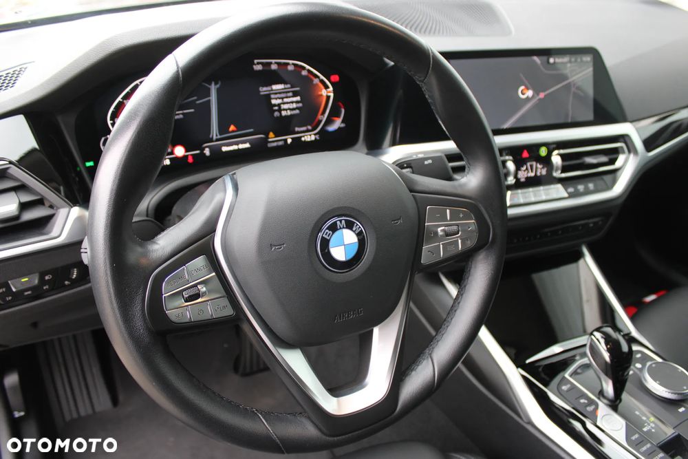 BMW Seria 4 420i - 18