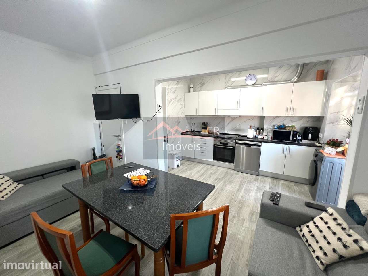 Apartamento  T2 -totalmente Remodelado - Amora - Grande imagem: 5/15