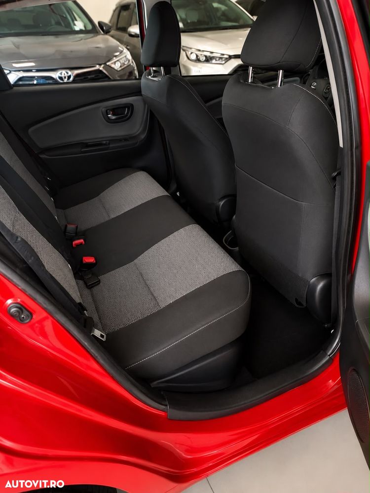 Toyota Yaris 1.5 VVT-i Style - 10