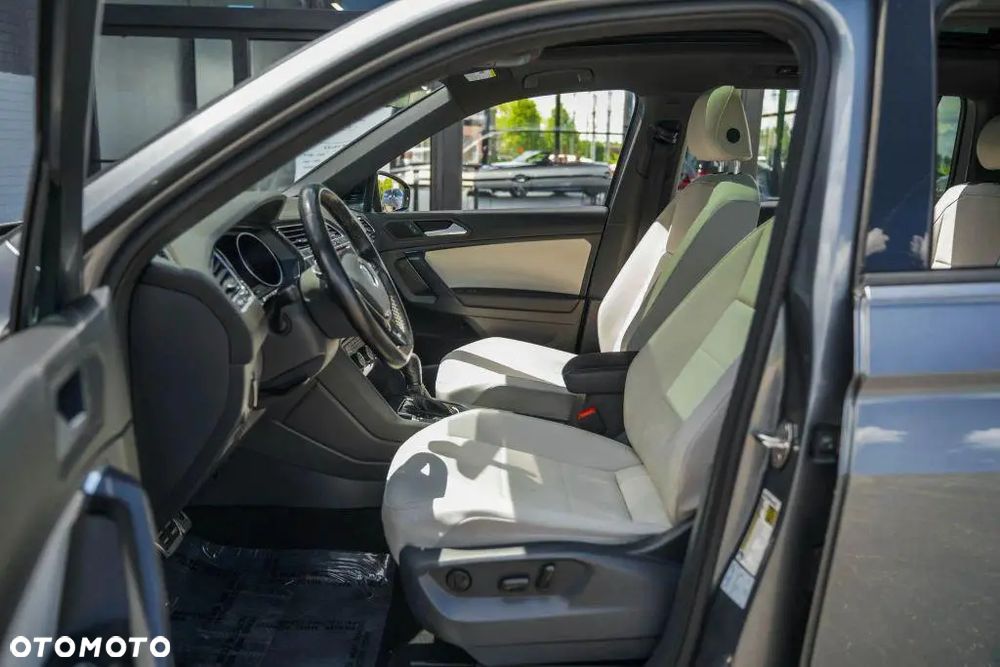 Volkswagen Tiguan Allspace 2.0 TSI 4Mot R-Line DSG - 9