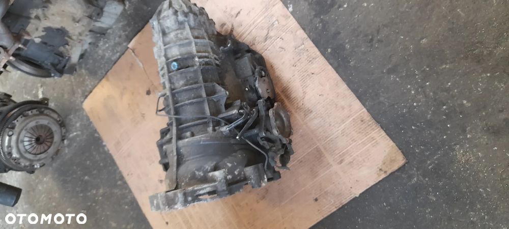 AUDI A6 C5 2.5 TDI SKRZYNIA BIEGÓW AUTOMAT FAD - 1
