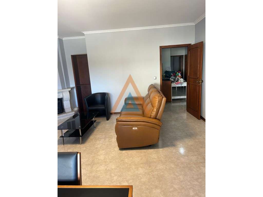 Excelente Apartamento T3 no centro de Oliveira de Azemeis . - Grande imagem: 5/21