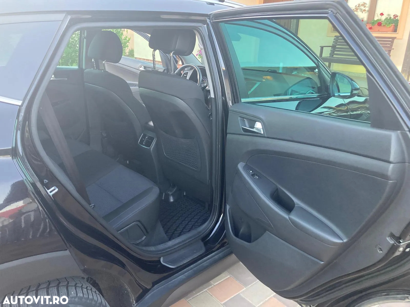 Hyundai Tucson 1.6 T-GDi 4WD 7DCT Premium - 12