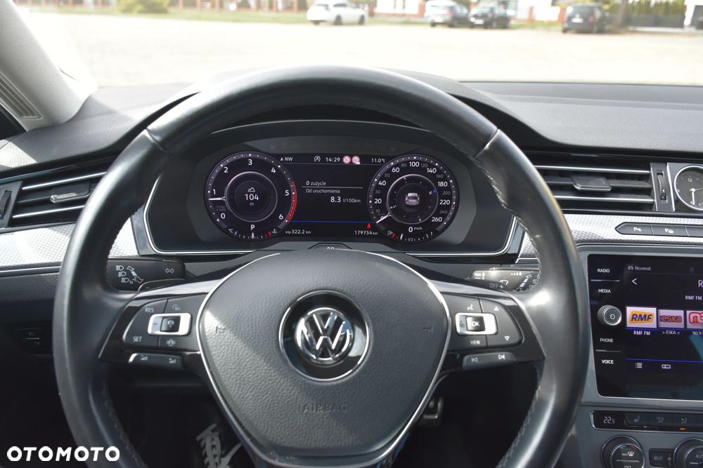 Volkswagen Passat 2.0 TDI SCR (BlueMotion Tech) 4Mot DSG Comfortline - 18