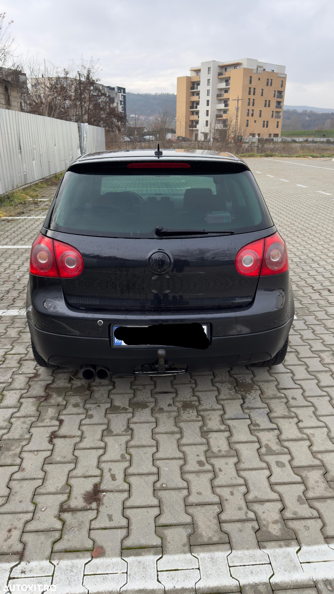 Volkswagen Golf 1.9 TDI Sportline DSG - 4