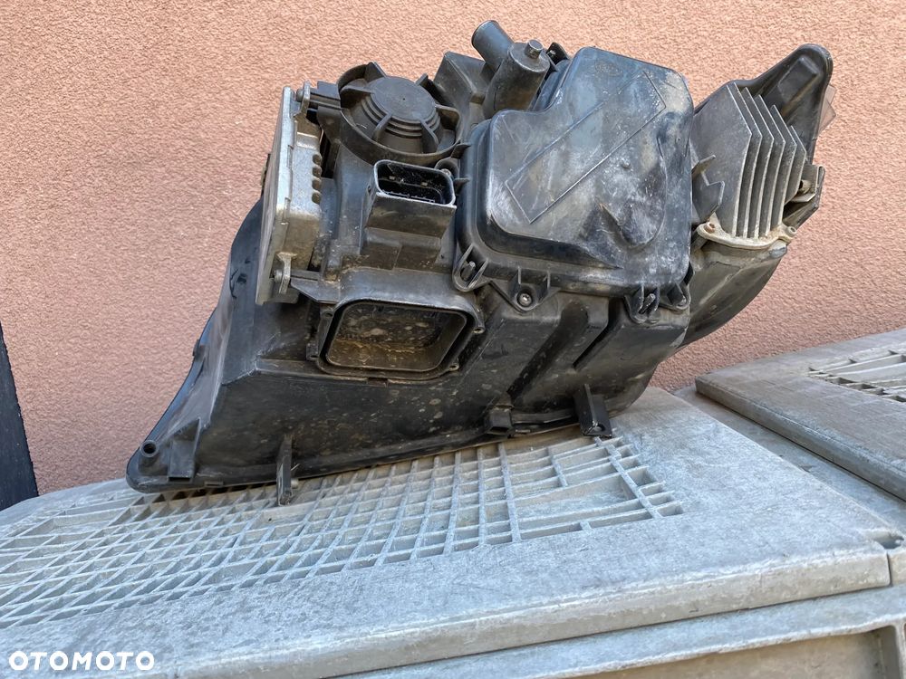 lampa bmw 3 e90 lift bi xenon nieskrętny led prawa eu - 6